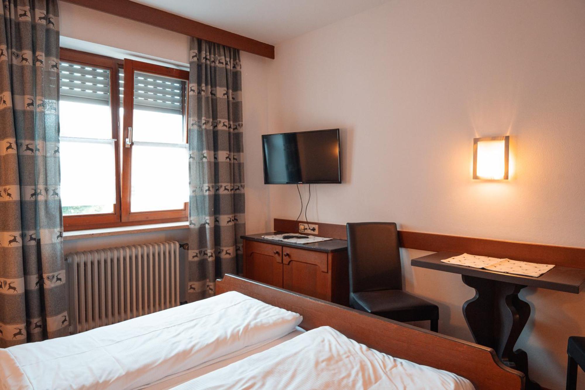 Alter Peter Hotel 3*